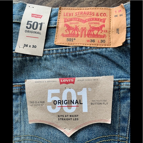 LEVI STRAUSS 501 ORIGINAL STRAIGHT LEG JEANS 36X30 - Picture 6 of 8